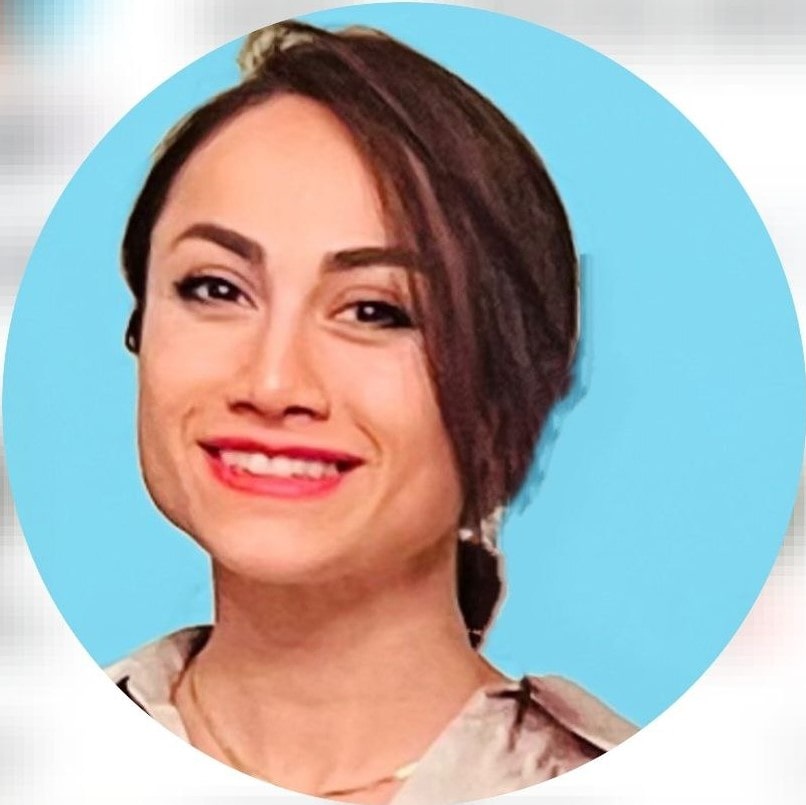 سحر میرزاهدایتی